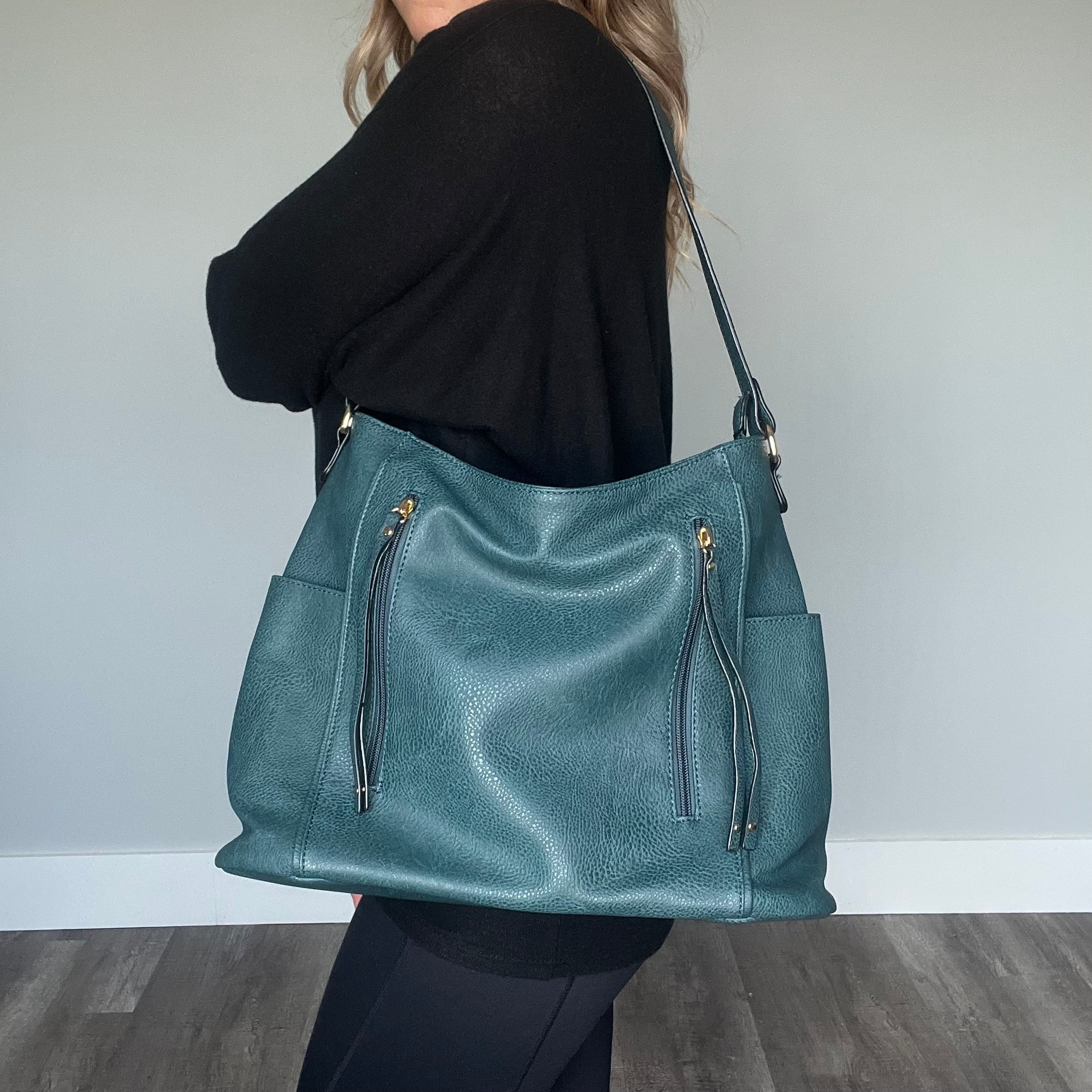 Naomi Shoulder Bag | Prussian Blue